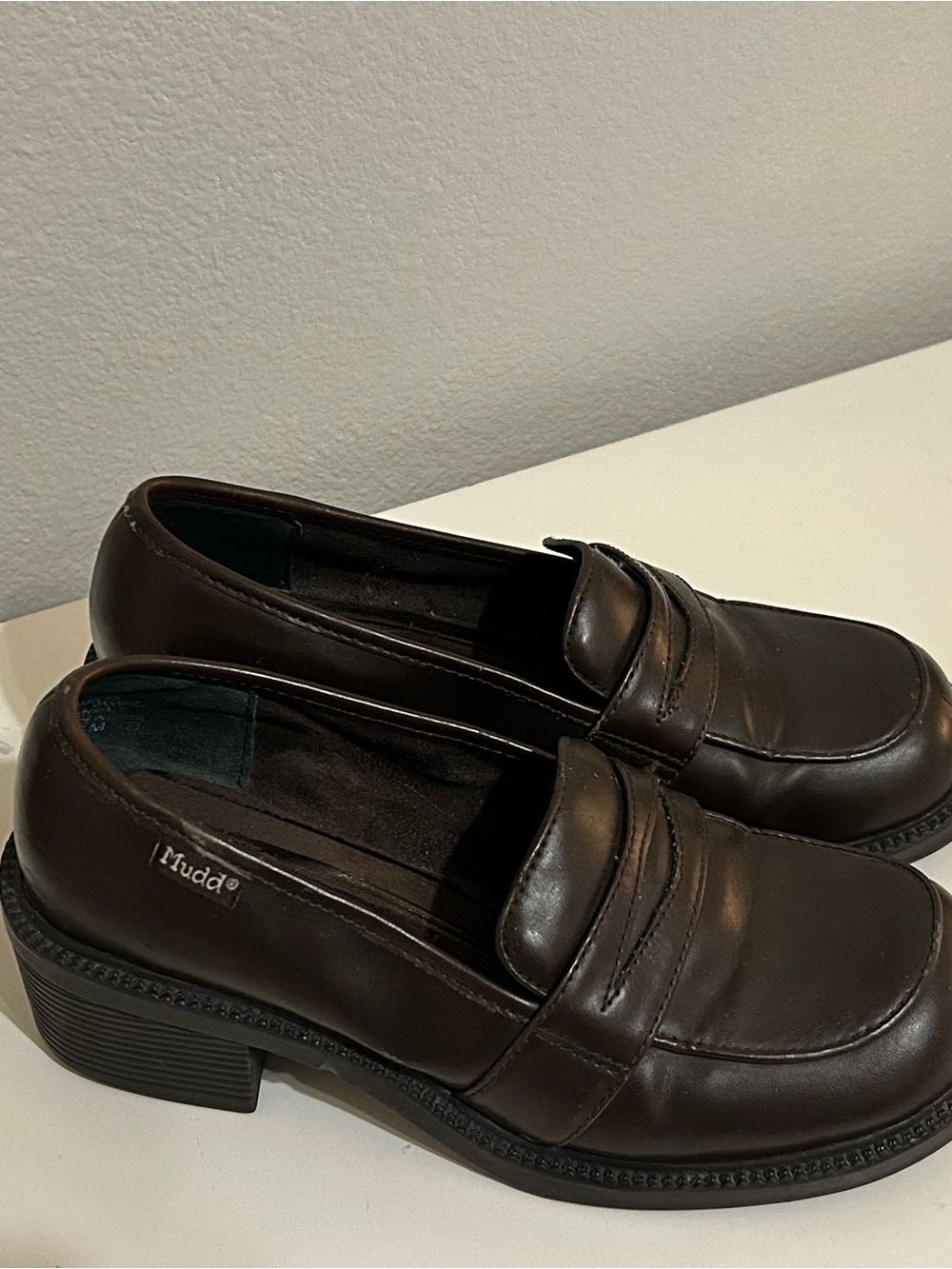 Vintage Mudd Women's Dark Brown Leather Penny Loafers